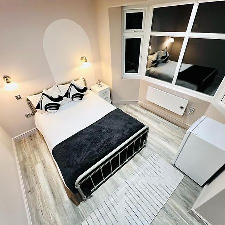 London Crescent House Top Location Ensuites Rooms Great Value 外观 照片