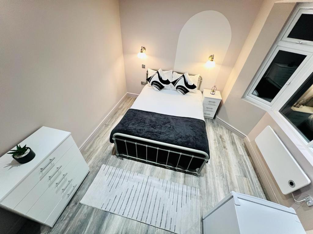 London Crescent House Top Location Ensuites Rooms Great Value 外观 照片