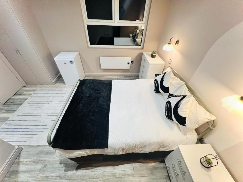 London Crescent House Top Location Ensuites Rooms Great Value 外观 照片